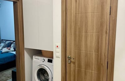 Alquiler de un amplio apartamento de 3 habitaciones, barrio Briz, Varna, Bulgaria